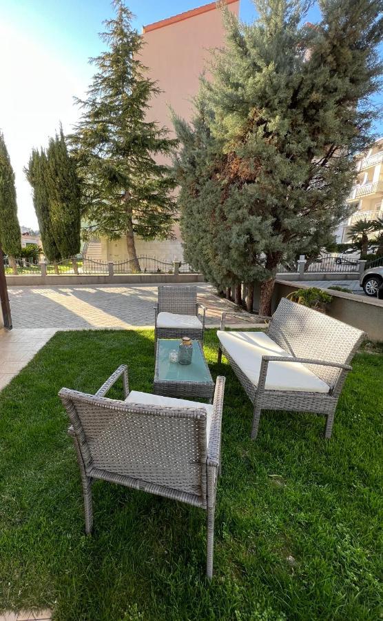 Apartment Garden Spalato Esterno foto